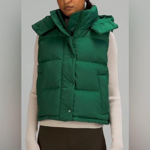 lululemon athletica Jackets & Blazers - Lululemon Wonder Puff Vest, very excellent condition, size 8.